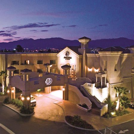 Hotel Doubletree By Hilton Rosemead Extérieur photo