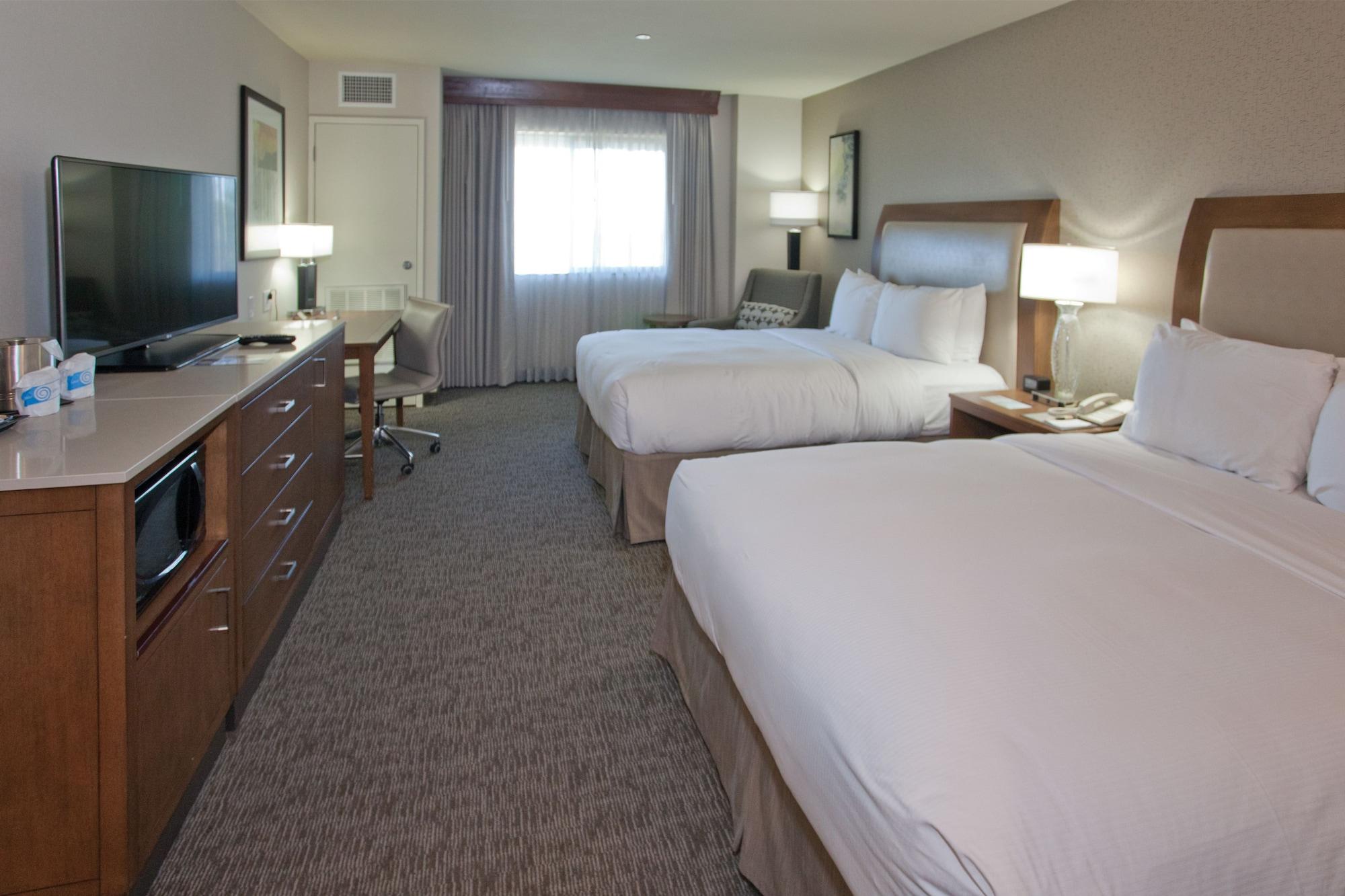 Hotel Doubletree By Hilton Rosemead Extérieur photo