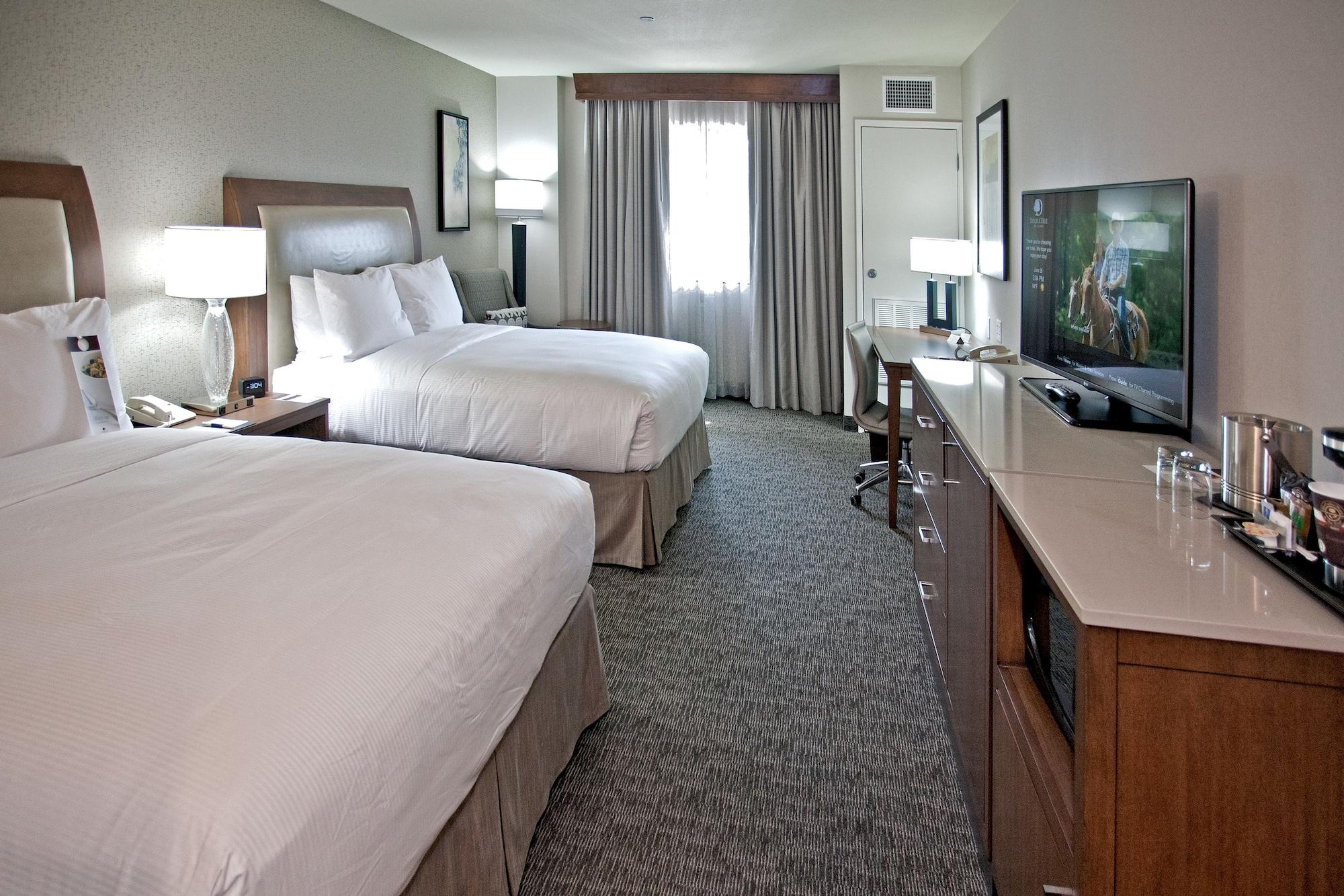 Hotel Doubletree By Hilton Rosemead Extérieur photo
