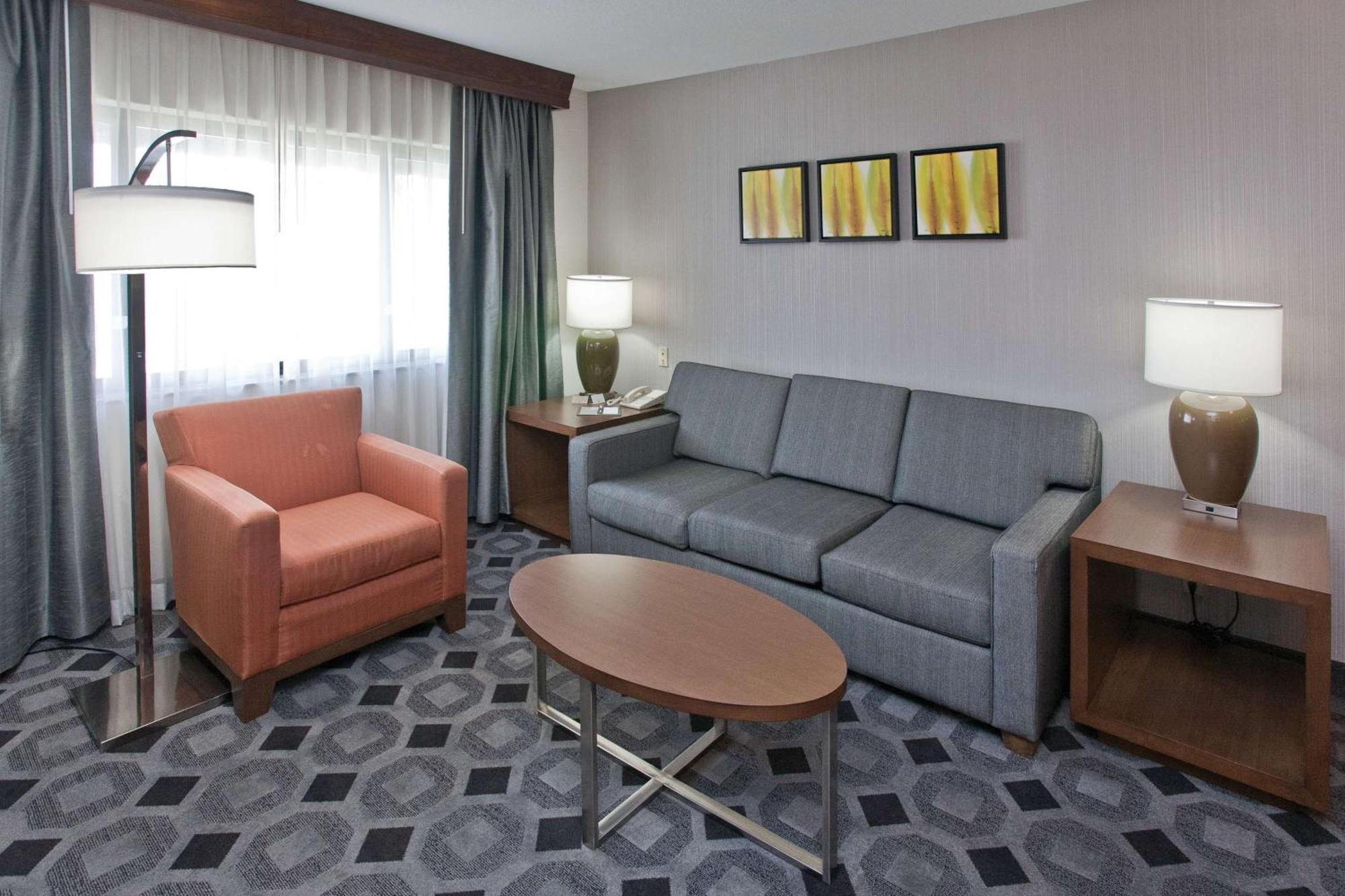 Hotel Doubletree By Hilton Rosemead Extérieur photo