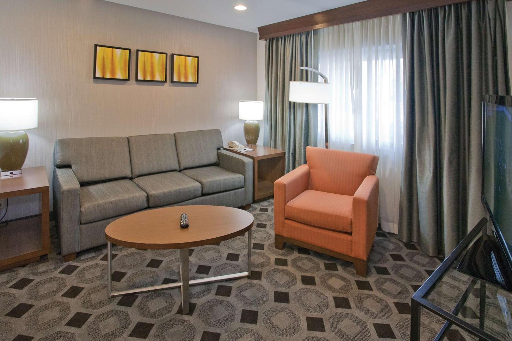 Hotel Doubletree By Hilton Rosemead Extérieur photo